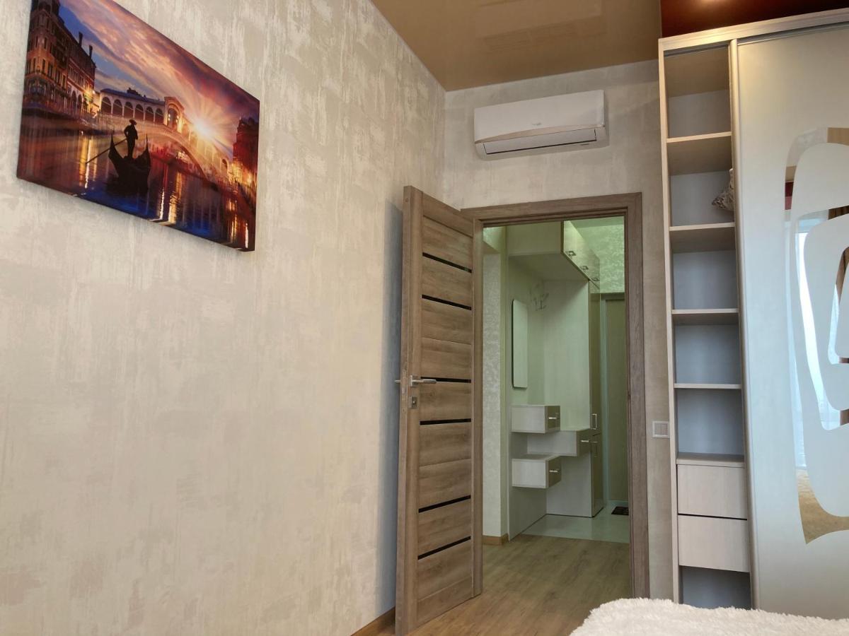 Omega 6 Appartement Odessa Buitenkant foto